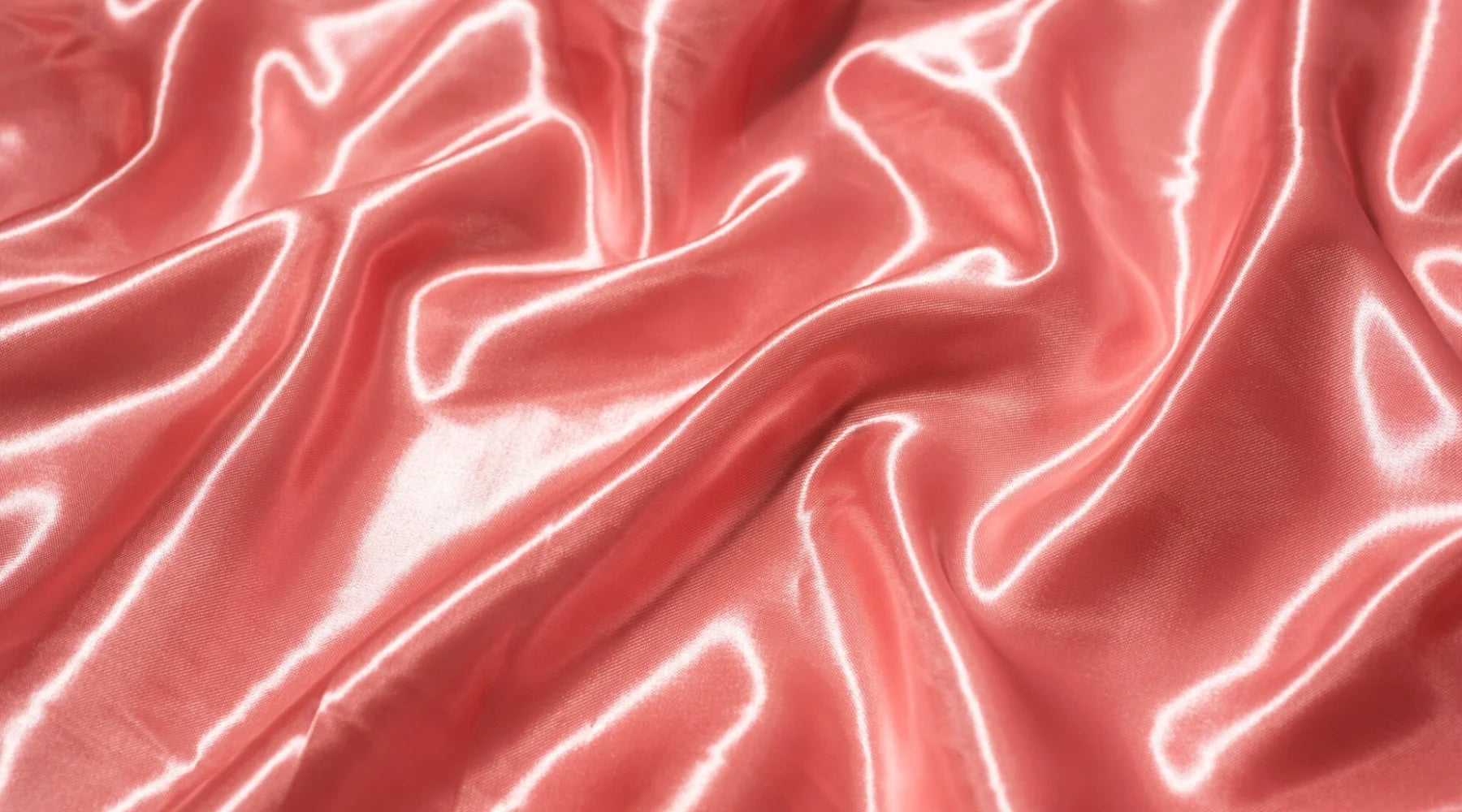 Which Is Better: Silk vs Satin Pillowcase?